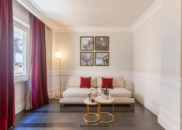 Palazzo Navona 4* Rome